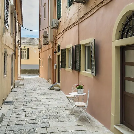 Petite Palace By Konnect, Old Corfu Town Apartament *